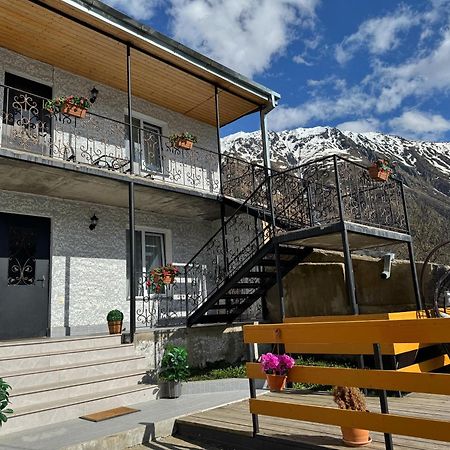 Guesthouse Elia Kazbegi Extérieur photo