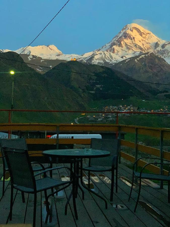 Guesthouse Elia Kazbegi Extérieur photo